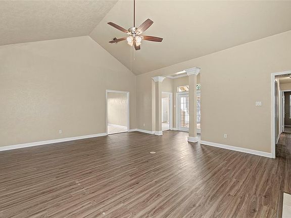 4th image of 17210 Crown Meadow Court