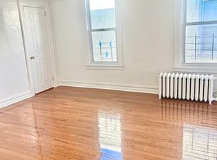 438 McDonald Ave APT 2F, Brooklyn, NY 11218