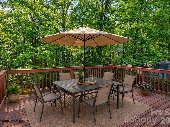 5th image of 8814 Oldenburg Dr
