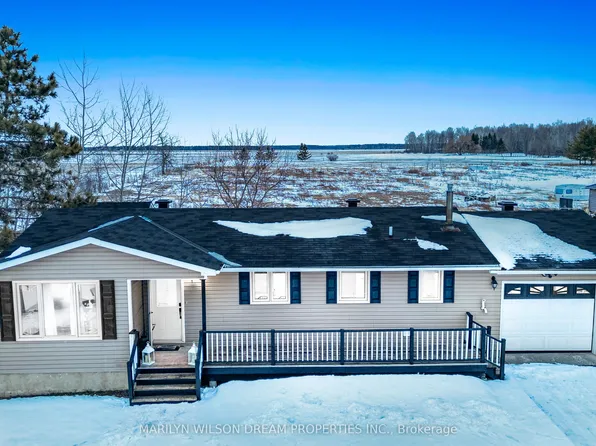 1234 Kinburn Side Rd, Ottawa, ON K0A 3M0