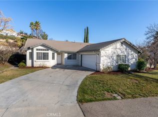 1612 Skyview Dr, Paso Robles, CA 93446
