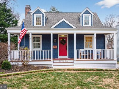 25 Locust Ave, Annapolis, MD, 21401