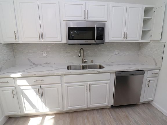 2nd image of 3325 E 2nd St APT 1