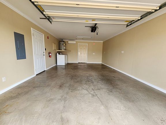 4th image of 350 W Avenue L Unit 11