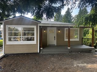 11329 5th Ave NE #A, Seattle, WA 98125