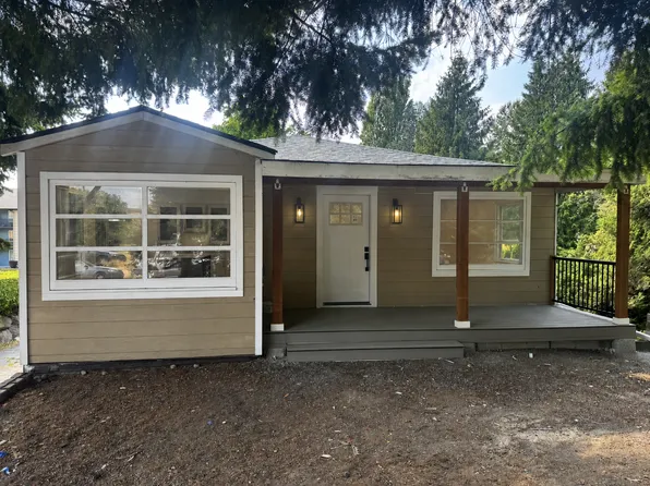 11329 5th Ave NE, Seattle, WA 98125