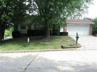 722 Earl Lee Dr, Jefferson City, MO 65109