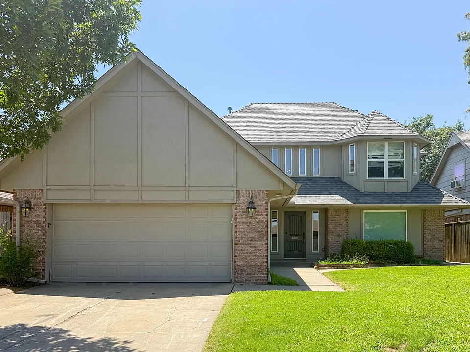 16 SW 148th St