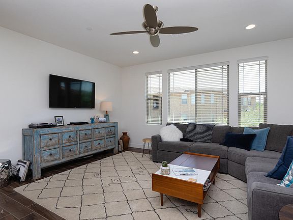5th image of 10260 E White Feather Ln Unit 2006