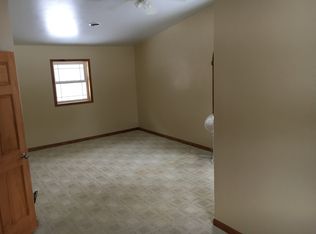 5746 W Shore Ln, Laona, WI 54541