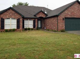 1009 E 133rd Pl, Glenpool, OK 74033