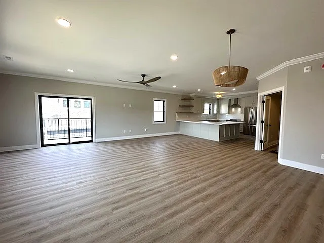 117 W Wisconsin Ave — Photo 6