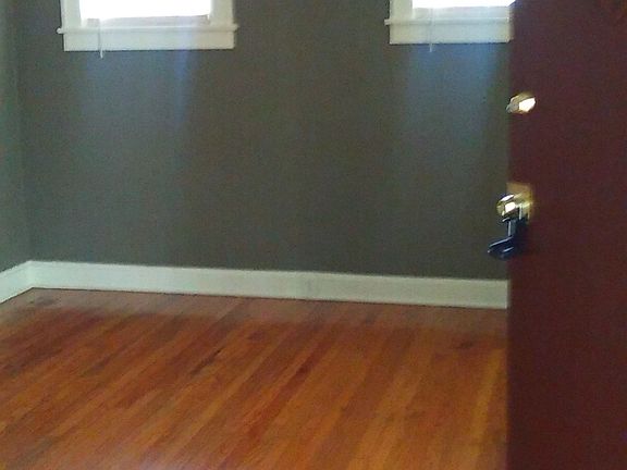 3rd image of 5628 Brooklyn Ave