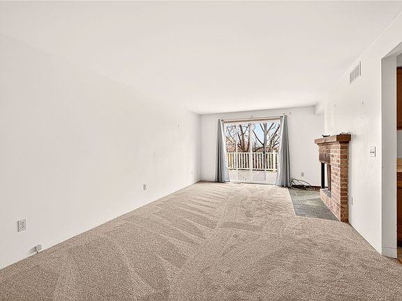 4th image of 9 Hollingham Rise