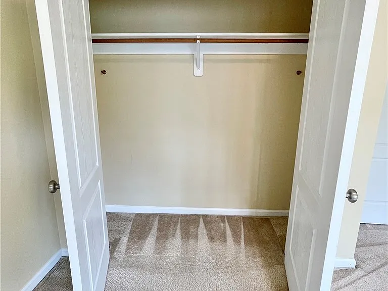 675 Omaha Dr — Photo 33