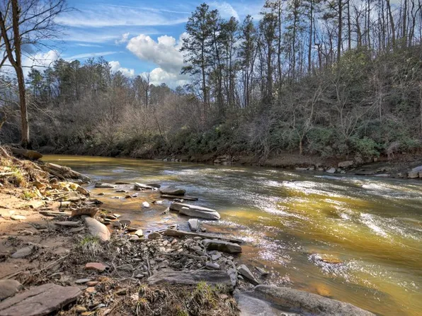 1624 Shady Grove Church Rd, Talking Rock, GA 30175