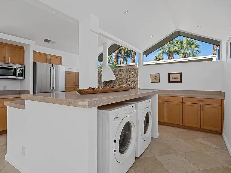 193 W Merito Pl — Photo 9