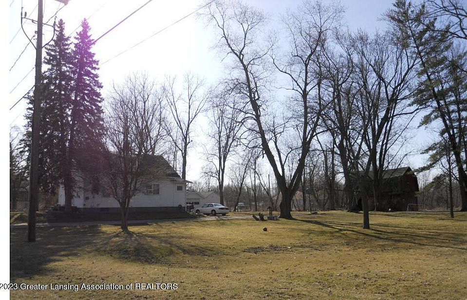 1st image of 7216 E Saginaw Hwy