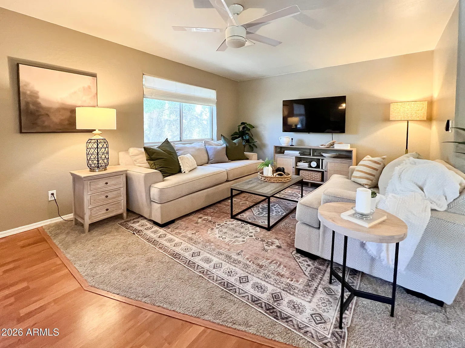 2 bed, 1.0 bath, 900 sqft, $3,000 — Photo 4
