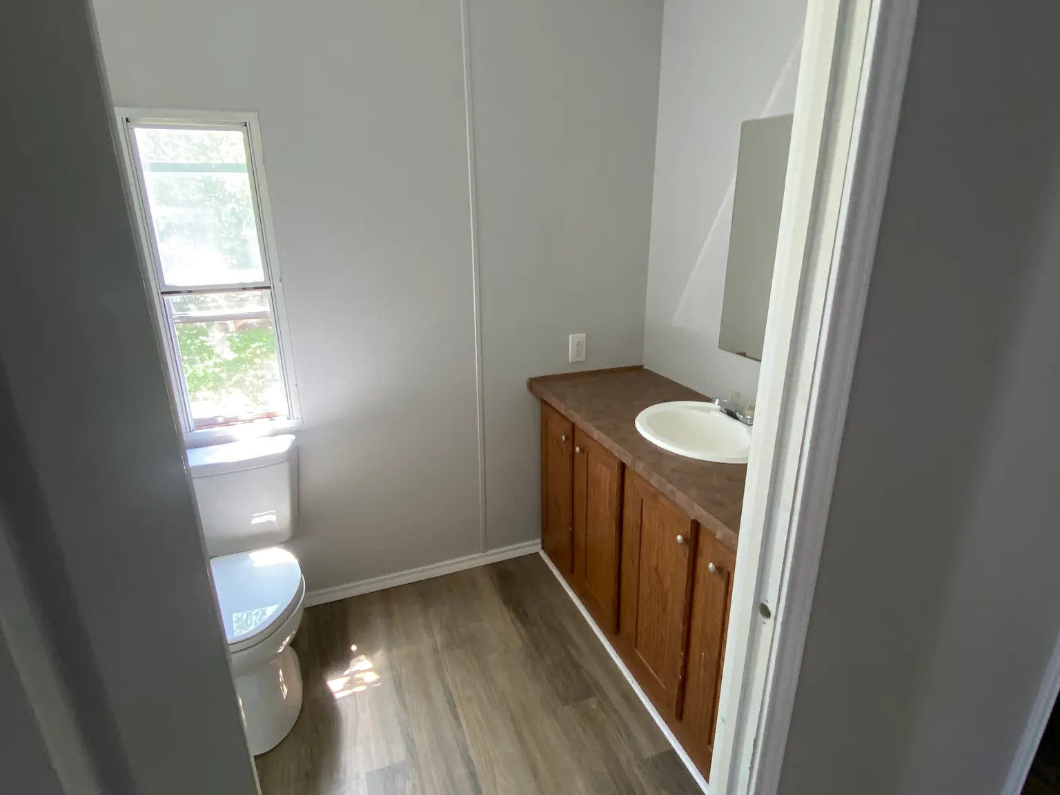 2 bed, 900 sqft, $895 — Photo 3