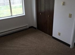 716 N 5th St, Douglas, WY 82633