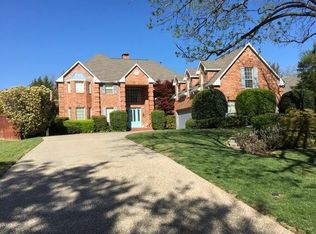 938 Hills Creek Dr, McKinney, TX 75070