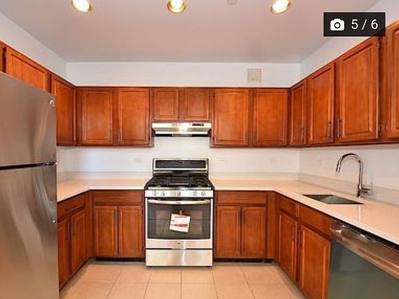 3rd image of 45-02 Ditmars Blvd #237