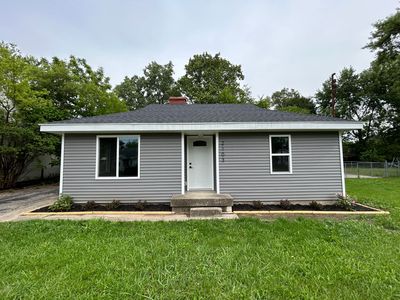 2103 E Scottwood Ave, Burton, MI, 48529