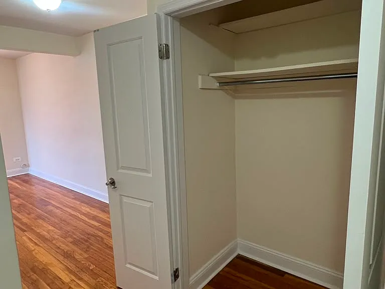 14454 Roosevelt Ave #1F — Photo 8