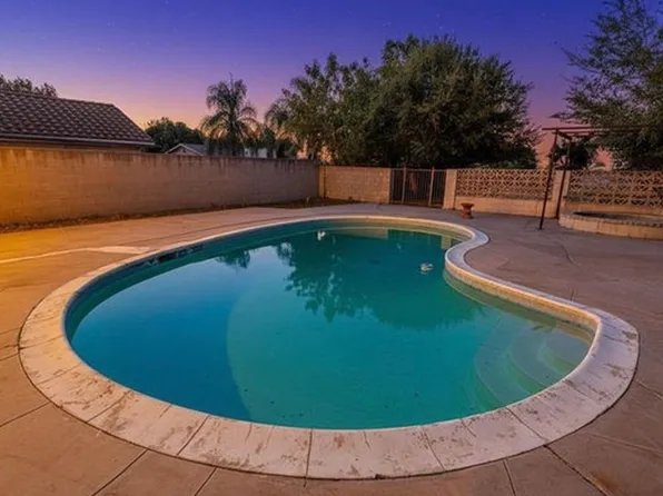 6049 Bain St, Jurupa Valley, CA 91752