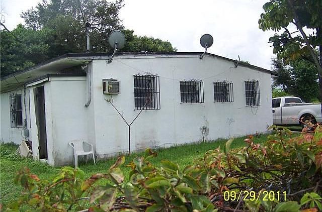 2nd image of 4825 NW 30th Ave