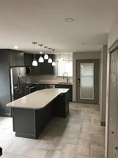 2 bed, 1100 sqft, $2,200 — Photo 1