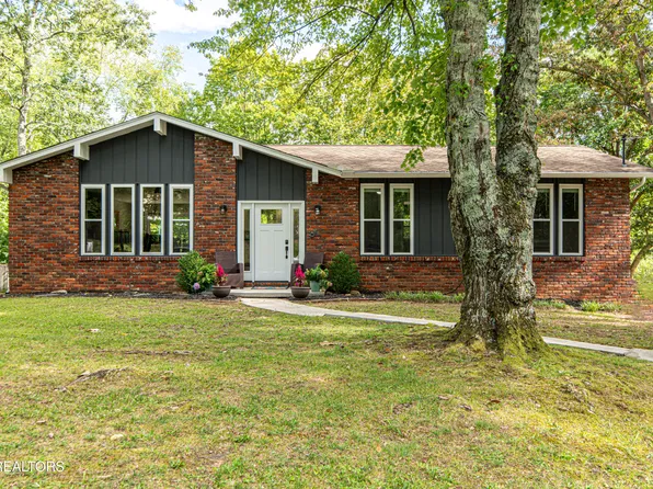 10604 Alameda Dr, Knoxville, TN 37932