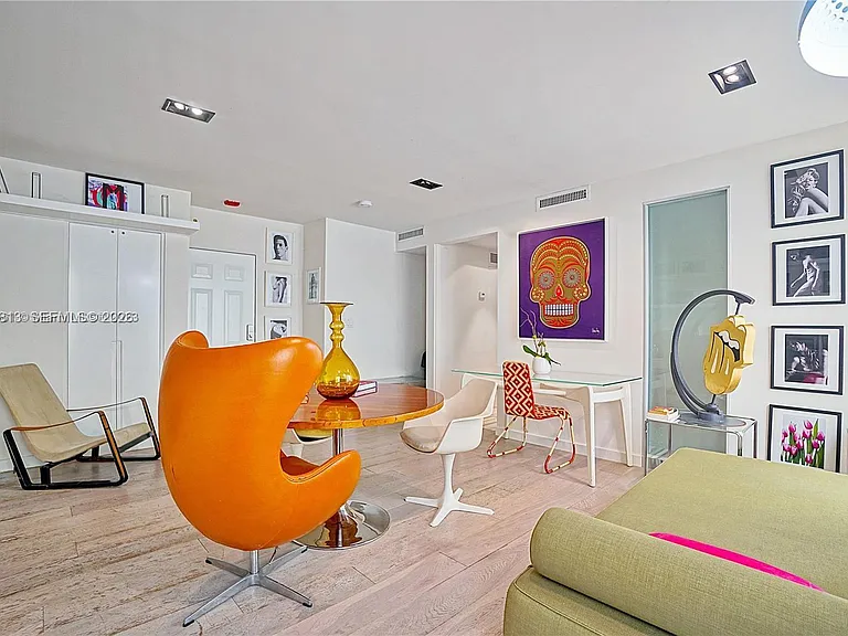 1358 Pennsylvania Ave #107 — Photo 3