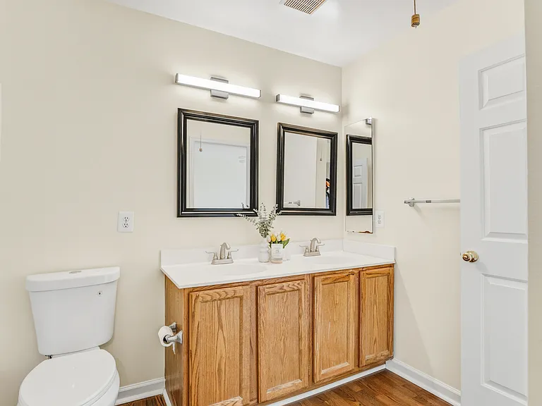 6423 Katherine Ann Ln — Photo 15