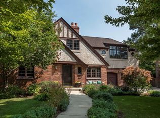 220 Dahlia St, Denver, CO 80220