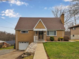 105 Lanford Dr, Pittsburgh, PA 15235