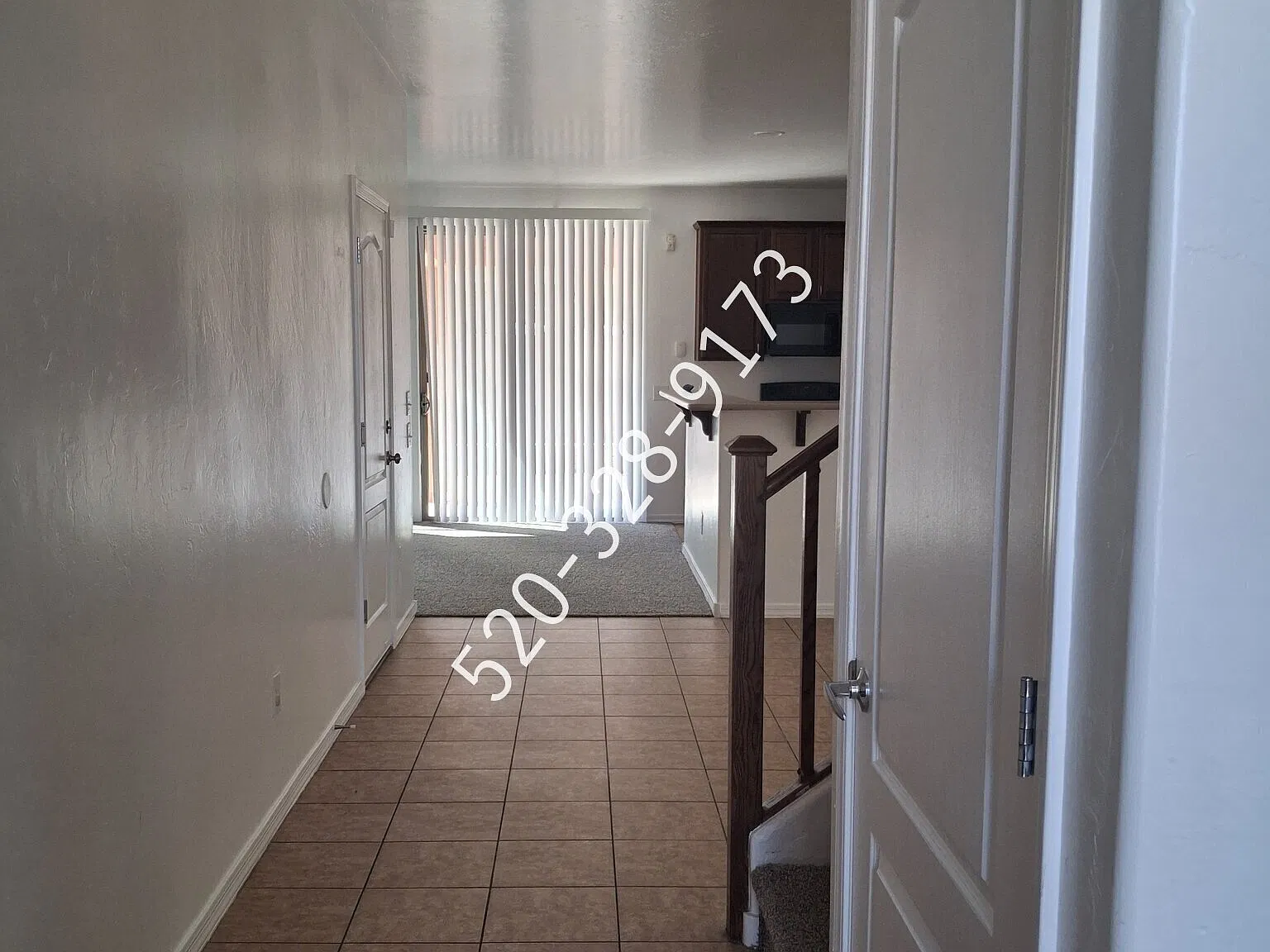 3 Bedroom 2 1/2 Baths House - Owner/Agent — Photo 4