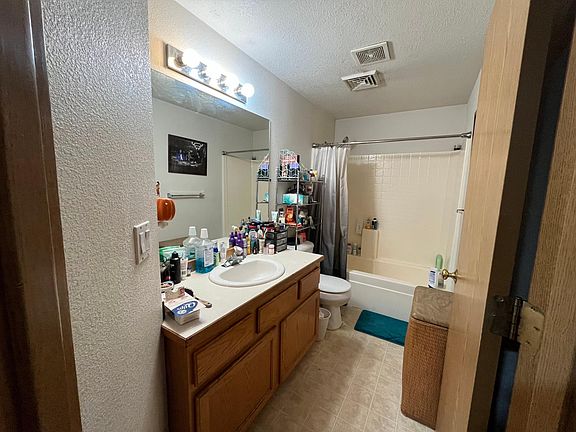 upstairs bathroom