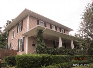 25 Pennsylvania Ave, Canton, NC 28716