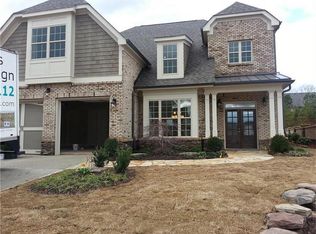 6270 Overlook Club Cir, Suwanee, GA 30024