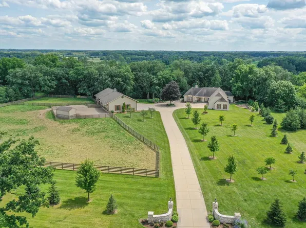 S102W33053 County Road LO, Mukwonago, WI 53149