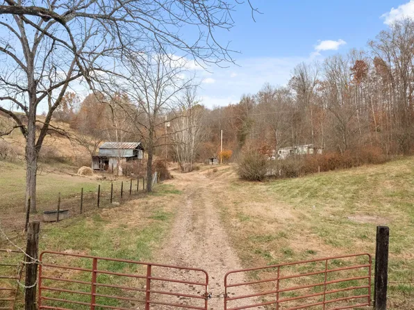 951 Bellwood Hollow Rd SE, Indian Mound, TN 37079