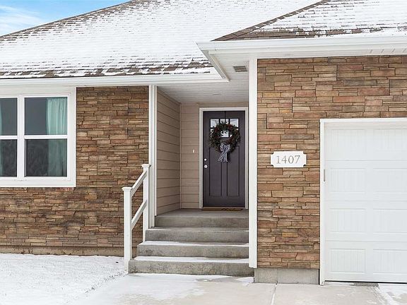 5th image of 1407 Hollyhock Dr