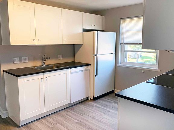 Kitchen with Dishwasher