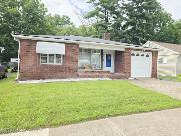 22 Keith St, Hanover Township, PA 18706