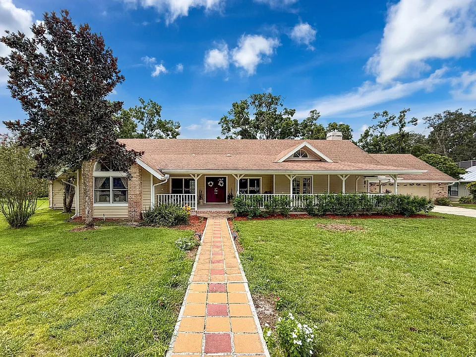 1055 Riverside Ridge Rd