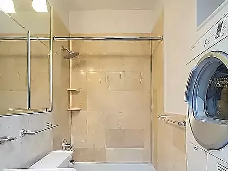 89 Clinton St #1B — Photo 5