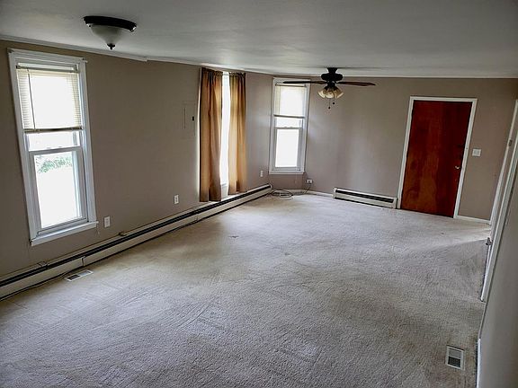 2nd image of 1202 E Jefferson St