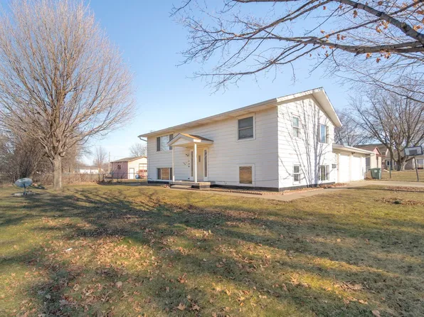 608-610 Martin Rd, Waterloo, IA 50701